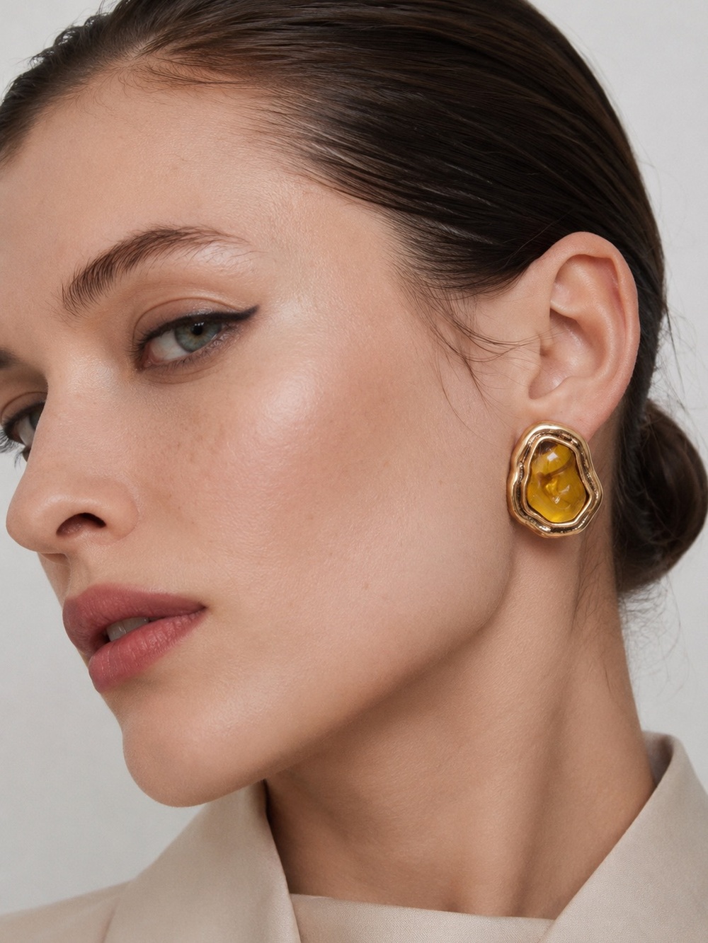 2/$30🌵 Gold Amber Yellow Color Stone Earrings Organic Shape Stud European